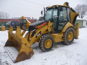 Kolový nakladač CAT 432D